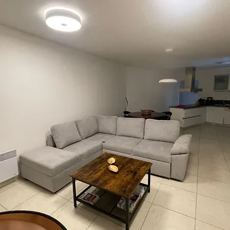 Apartament Les Palmiers By Interhome